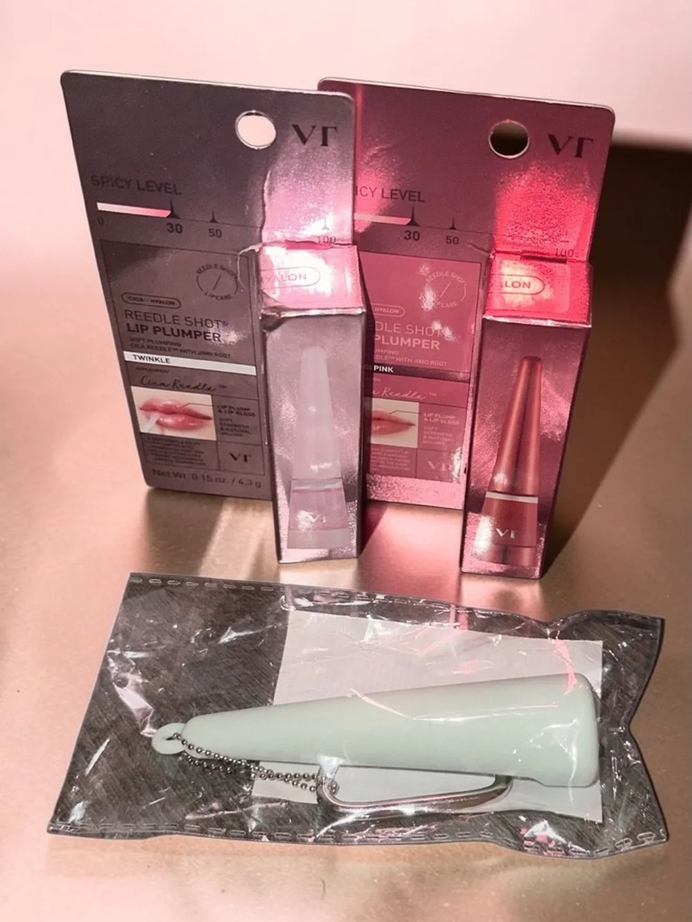 VT Cosmetics Limited Edition Key Ring & Reedle Shot Lip Plumpers NEW